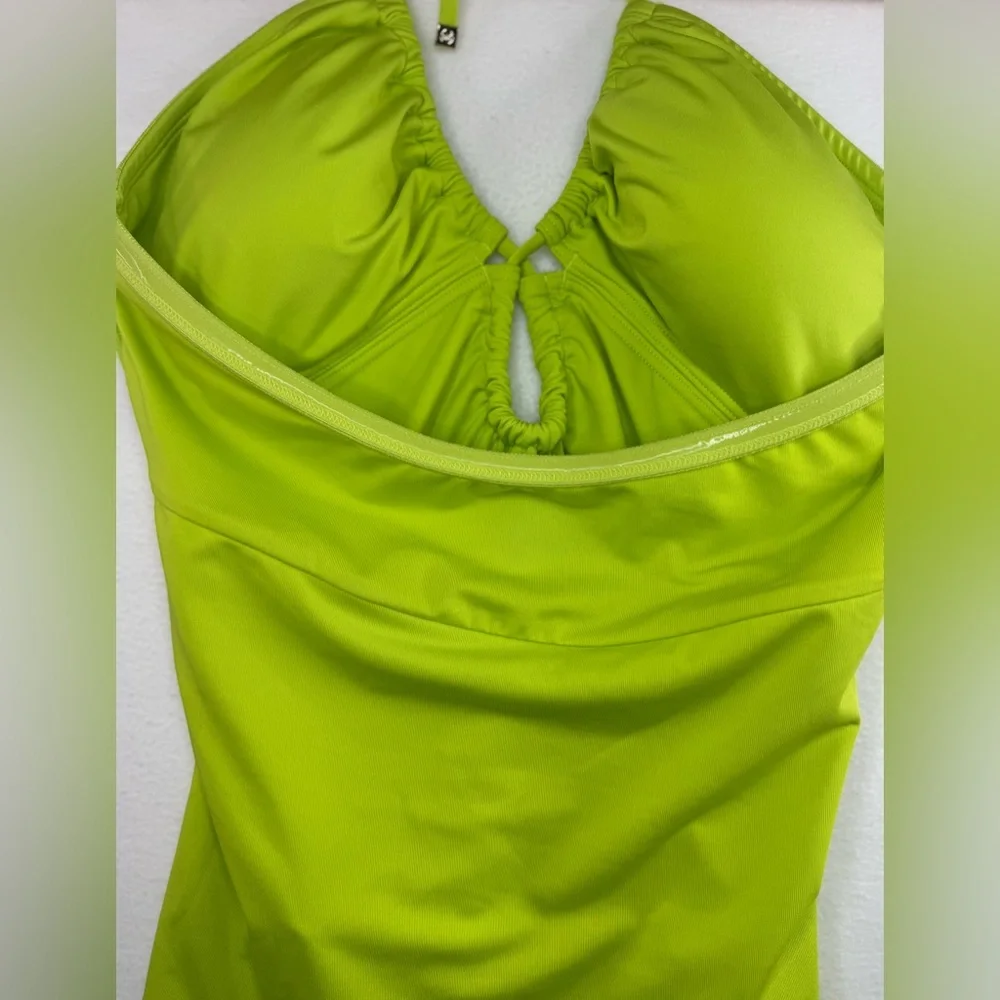 NWT MICHAEL Michae Kors Limeade Key Hole One Piece Swimsuit Woman’s Size 10 - Picture 3 of 6
